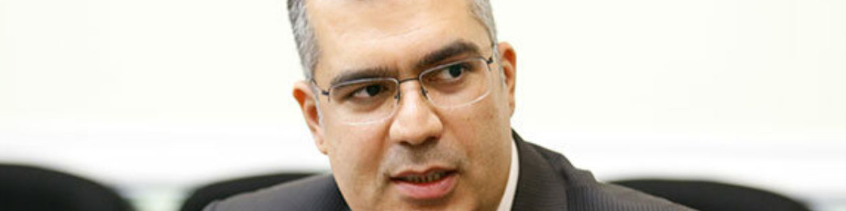 خودروسازان برای گذر ازقیمت گذاری دستوری به دیوان عدالت شکایت کنند