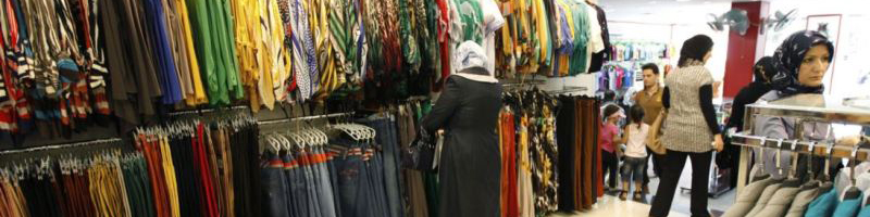 ورود کالای استوک و دست‌دوم به بازار پوشاک/ حذف بازیگران اصلی از فهرست قاچاقچیان پوشاک در ایران!
