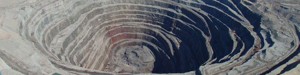 بررسی رشد بخش صنعت و معدن در دو دهه اخیر