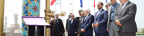 بهرهبرداری از فازهای ١٧ و ١٨ میدان گازی پارس جنوبی در عسلویه آغاز شد