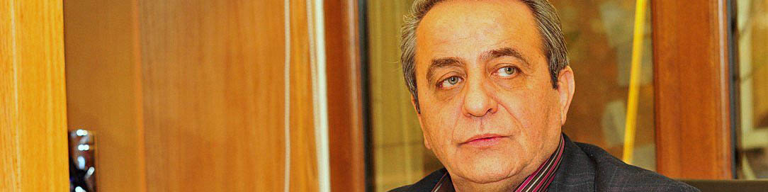 رئیس اتحادیه طلا و جواهر: تنشهای سیاسی منطقه طلا را گران کرد