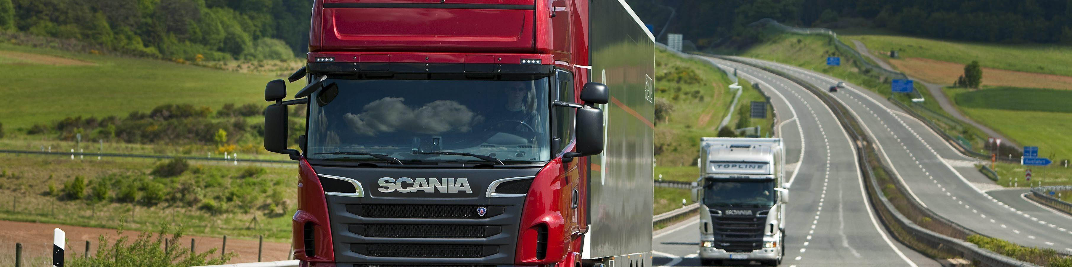 انتقاد معاون وزیر راه از تثبیت قیمت گازوئیل/ حملونقل فلج میشود