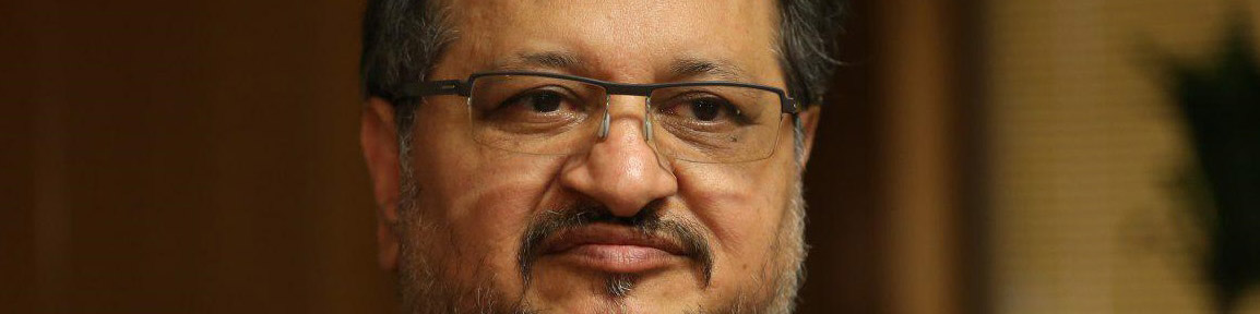محمد شریعتمداری: صادرات ۱۵ میلیون تنی فولاد دیگر رویا نیست