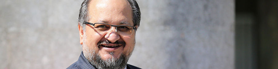 وزیر صنعت، معدن و تجارت استعفا داد