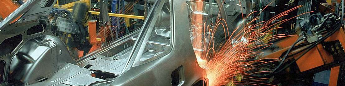 یا اصلاح قیمت خودرو یا استیضاح وزیر صمت