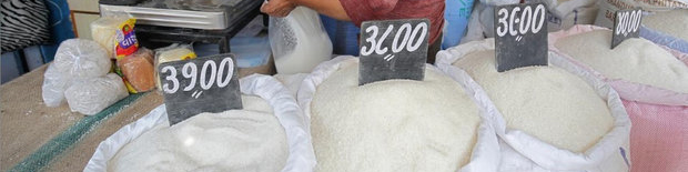 وزیر صنعت، معدن و تجارت: شکر خام بیشتر از حد نیاز سال در انبارها موجود است