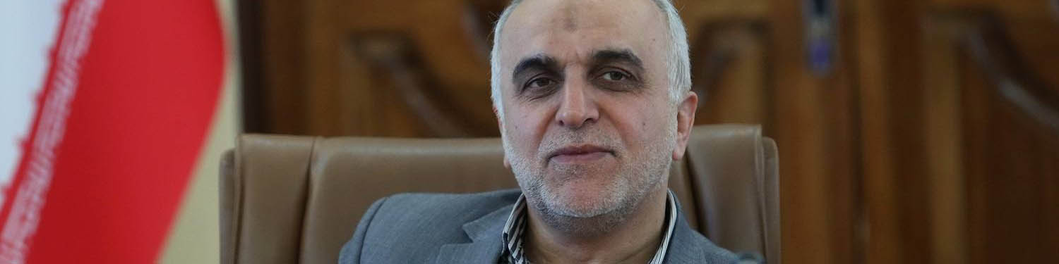 دژپسند: شرایط اقتصادی کشور رو به بهبود است