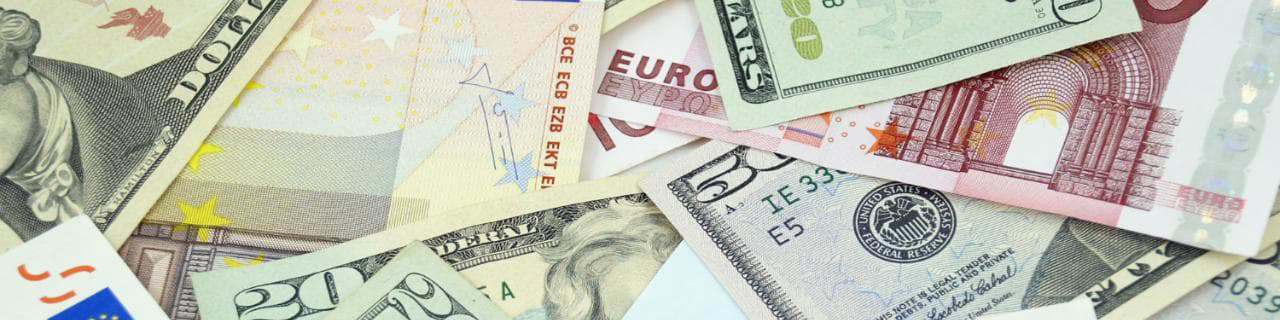 افت و خیز قیمتها در بازار ارز در سایه تحولات سیاست خارجی