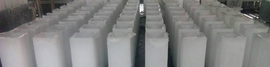 شورای رقابت دست روغنسازان را در خامفروشی باز گذاشت/ دسترسی تولیدکنندگان پارافین به مواد اولیه سخت شد