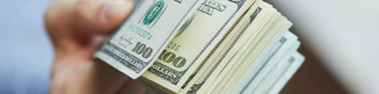 سیگنال مهم معاون اول رئیس جمهور به بازار ارز/ قیمت دلار بالا میرود؟