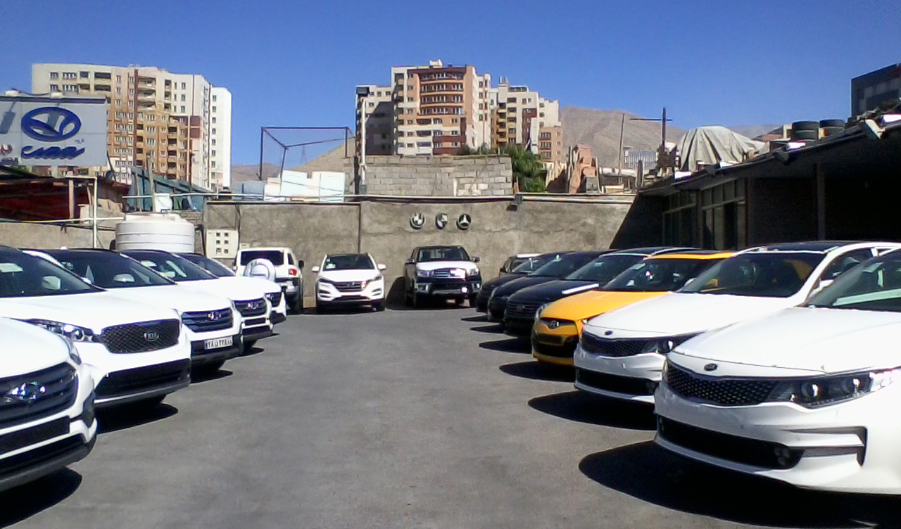 واردات خودرو کارکرده در لایحه دولت تسهیل شده است