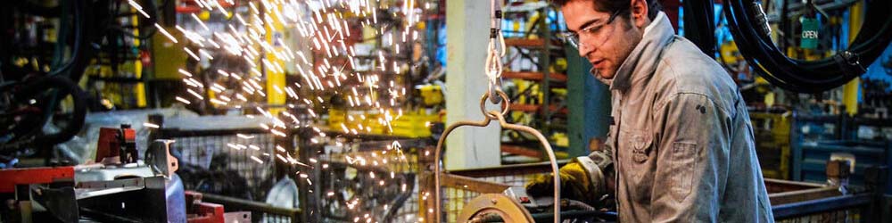 3818 بنگاه صنعتی راکد در داخل و خارج از شهرکهای صنعتی احیا شد